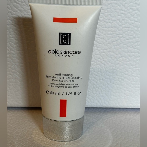 🆕 ABLE SKINCARE LONDON Anti-Aging Retexturing/Resurfacing Moisturizer New/Sealed - Picture 2 of 5